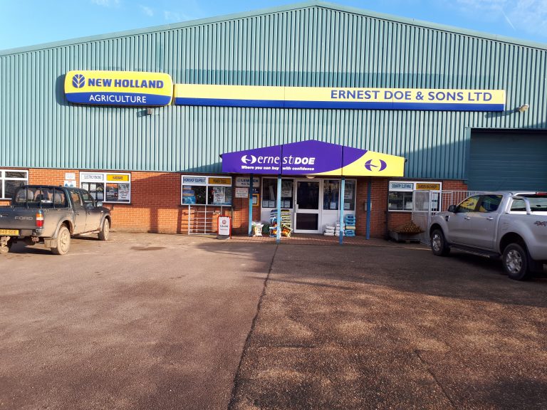 STORE FRONT 2 768x576